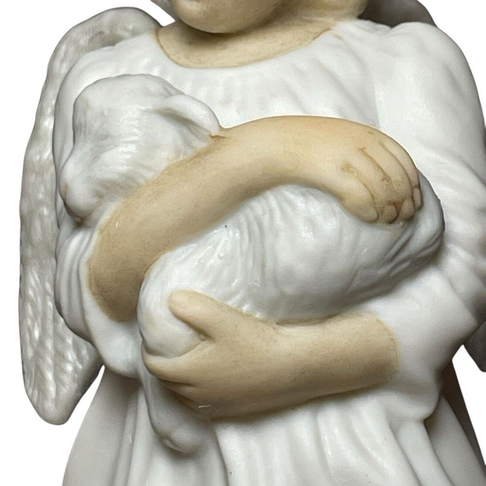 Vintage 1993 Hallmark Gentle Tidings Keepsake Collectible‎ Ornament No Stand - Picture 6 of 16